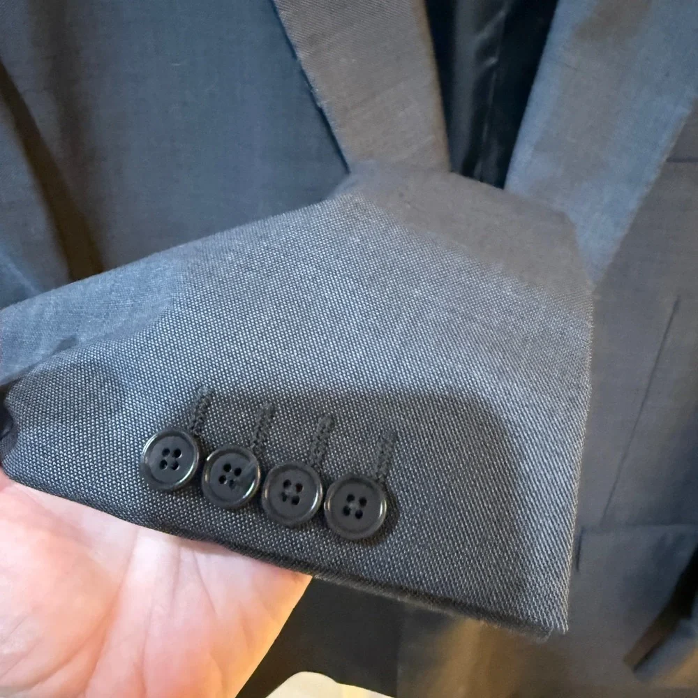 Pronto Uomo Gray Sport Coat with Notched Lapels 100% Wool Made in Italy
